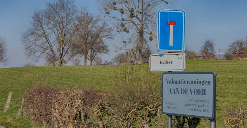 Signboard with Aan de Voer