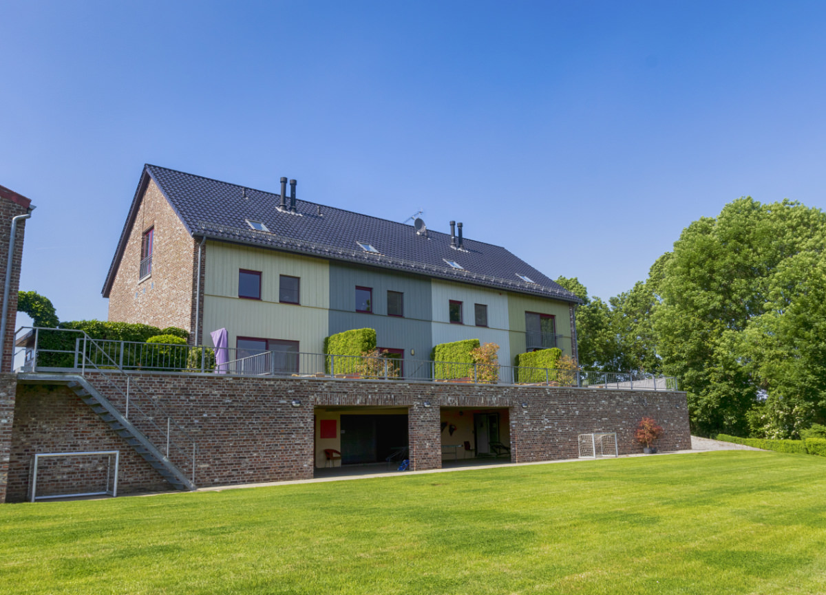 Vue totale Snauwenberg à 's-Gravenvoeren Belgique