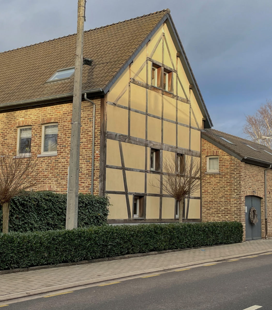 Het Maelhof vanaf de straat gezien