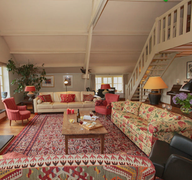 The living room of Het Landhuis Pietershof