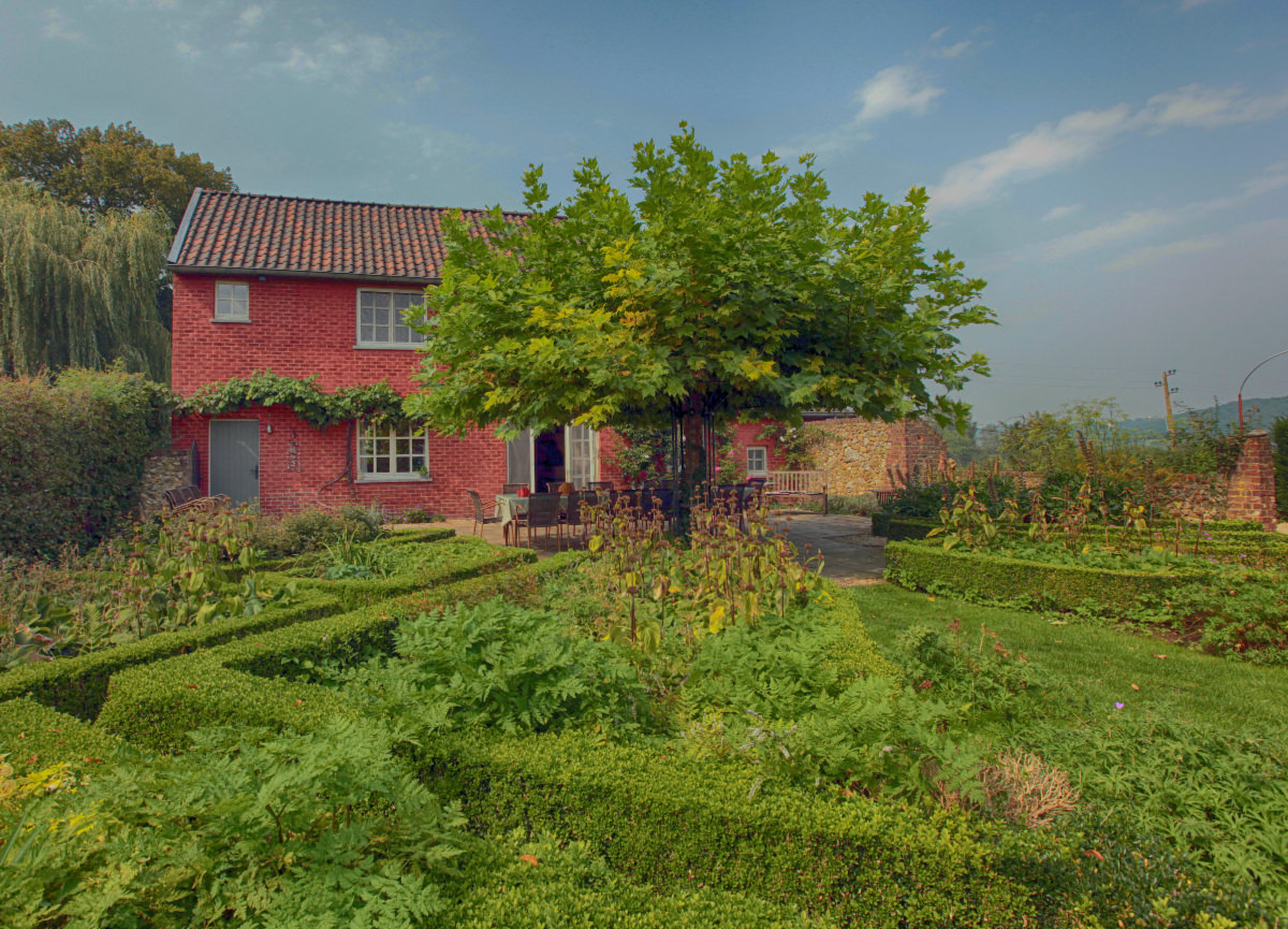 Gesamtansicht von Pietershof Landhuis in Teuven, Belgien