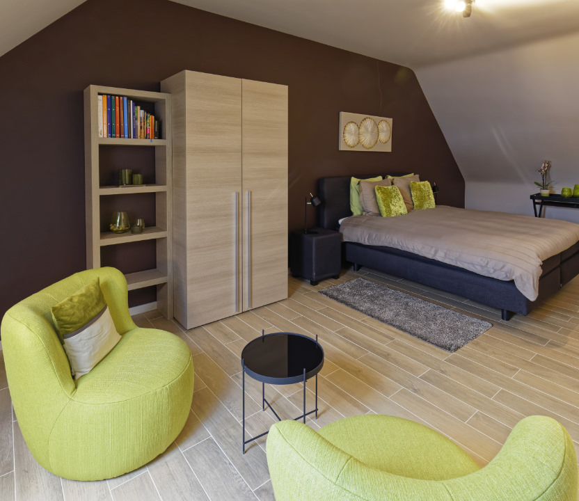 Modernes Wohnzimmer, Schlafzimmer 2 Zwaeneberg