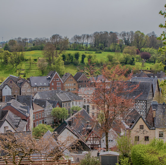 Groot oud landhuis in Vaals